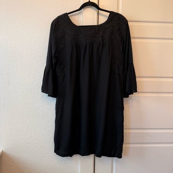 J. Marie Audrey Bell Sleeve Dress - Picture 3 of 5